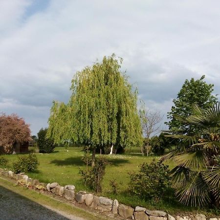 B&B Cascina Dell'Eco Busca Bagian luar foto